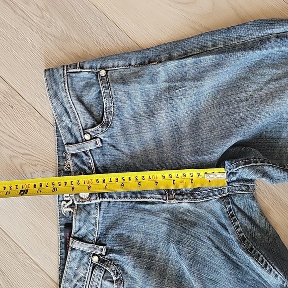 Rock 47 by Wrangler Low Rise Bootcut Jeans, Size 9/10 - Picture 6 of 16